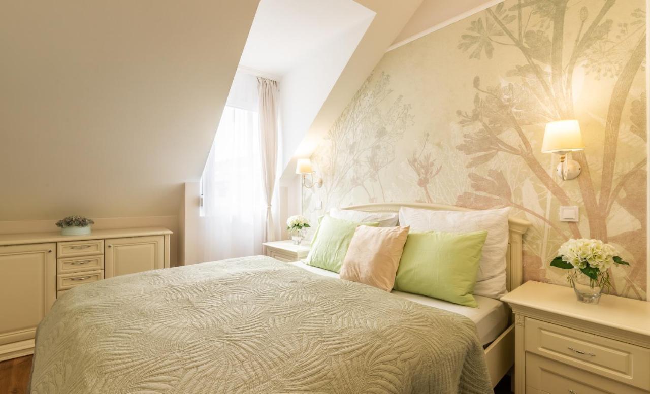 Monarchia Apartman Pearl Mosonmagyaróvár Exterior foto